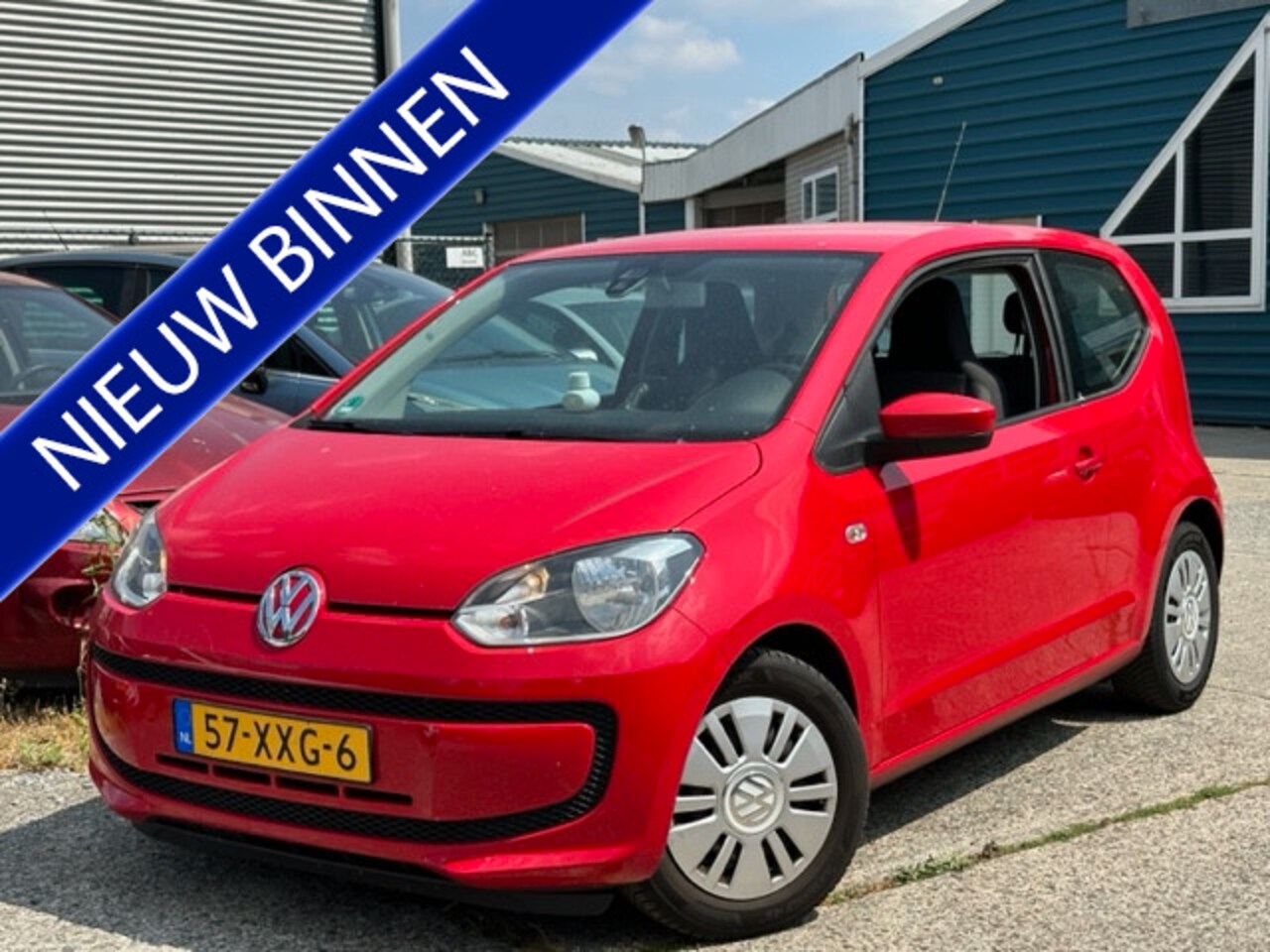 Volkswagen Up! - 1.0i move up! BlueMotion | Airco | Navigatie - AutoWereld.nl