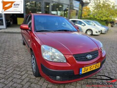 Kia Rio - 1.4 LXE