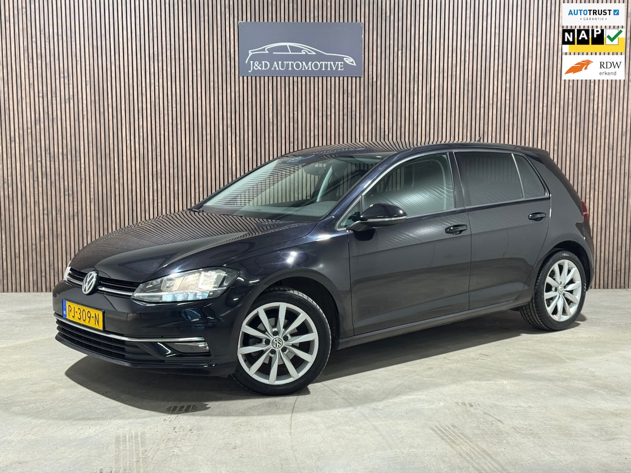 Volkswagen Golf - 1.0 TSI Highline 2017 DSG NAP VIRTUAL NAVI CLIMA - AutoWereld.nl