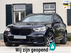 BMW X5 - XDrive40i High Executive|Pano|Trekhaak|Laser|Softclose|