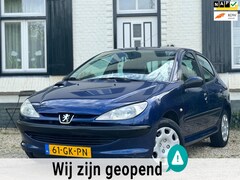 Peugeot 206 - 1.4 XT|Automaat|Elek-ramen|5DRS|Nette auto