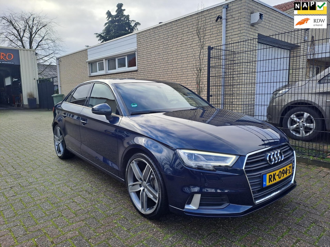 Audi A3 Limousine - 1.5 TFSI CoD Sport Lease Edition 1.5 TFSI CoD Sport Lease Edition - AutoWereld.nl