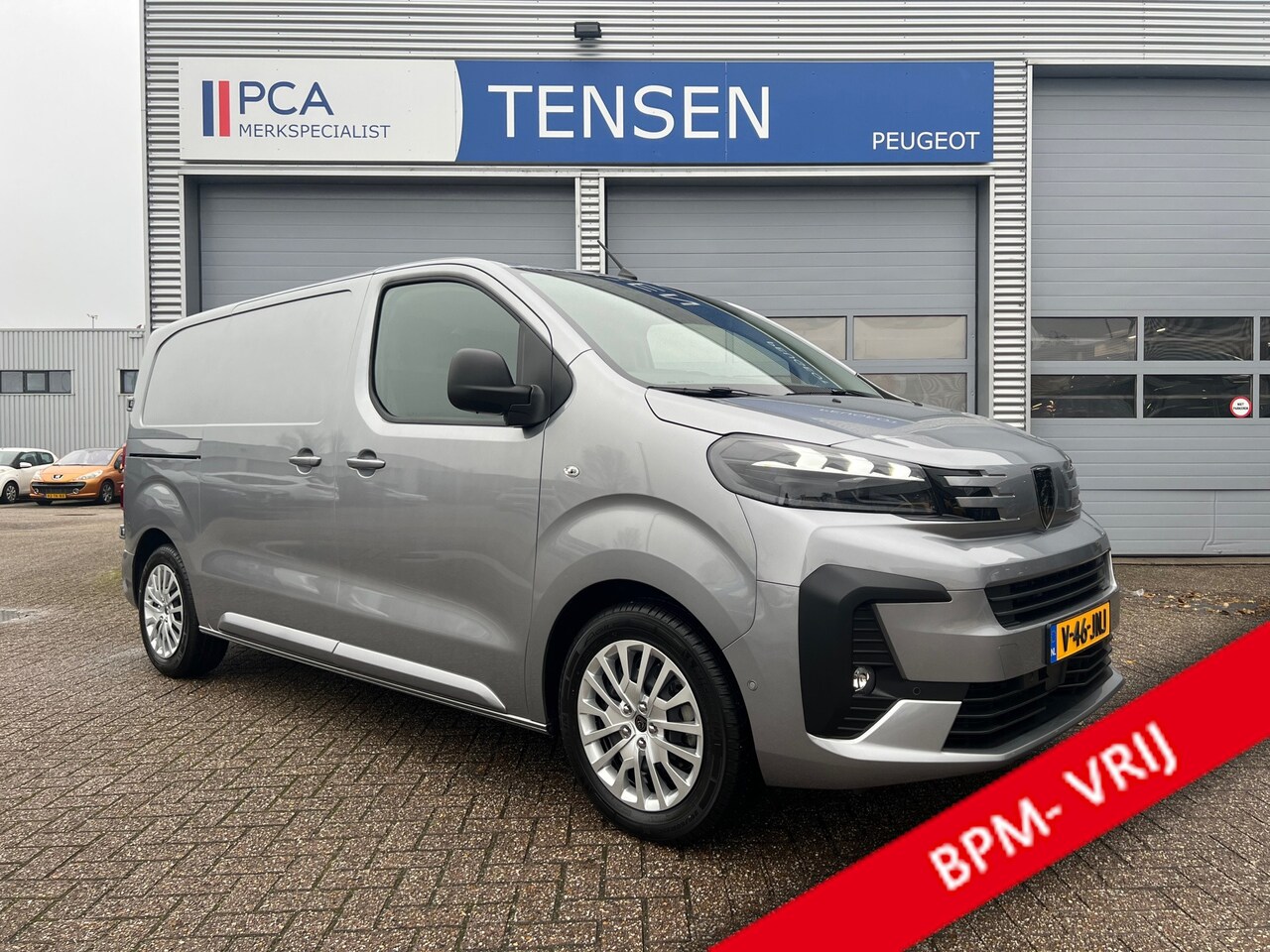 Peugeot Expert - 2.0 BlueHDI 145PK L2 | Automaat | Navigatie | 3 zits | Trekhaak afneembaar | - AutoWereld.nl