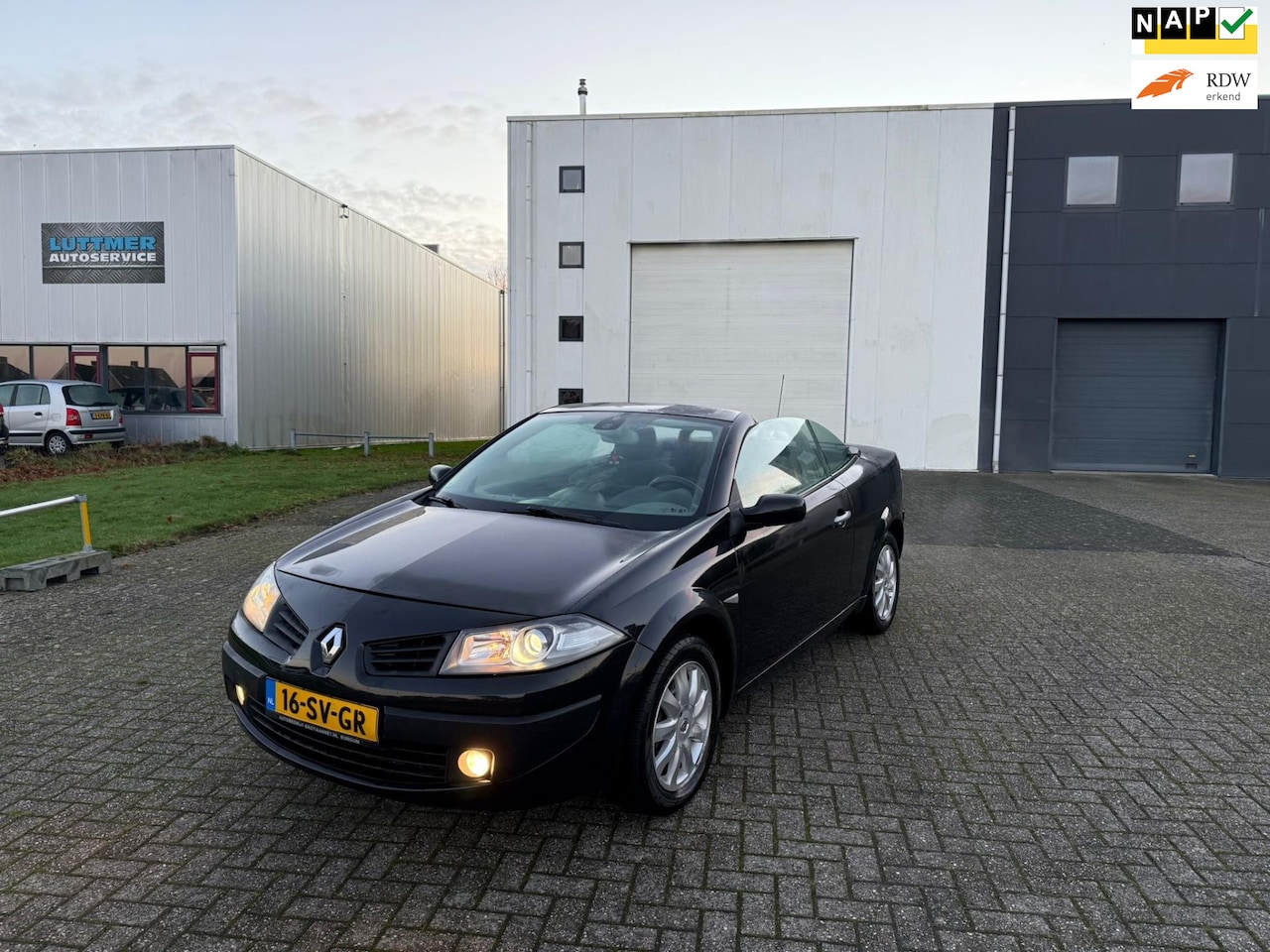 Renault Mégane coupé cabriolet - 2.0-16V Tech Line 2.0-16V Tech Line - AutoWereld.nl