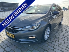 Opel Astra Sports Tourer - 1.4 Innovation leer navi airco/ecc apk