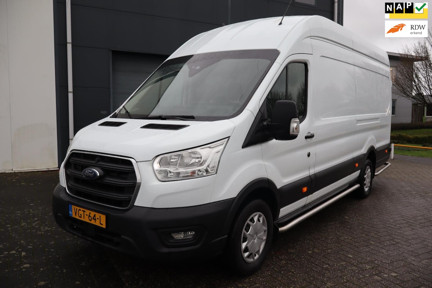 Ford Transit - 350 2.0 TDCI L4H3 Trend RWD 350 2.0 TDCI L4H3 Trend RWD - AutoWereld.nl