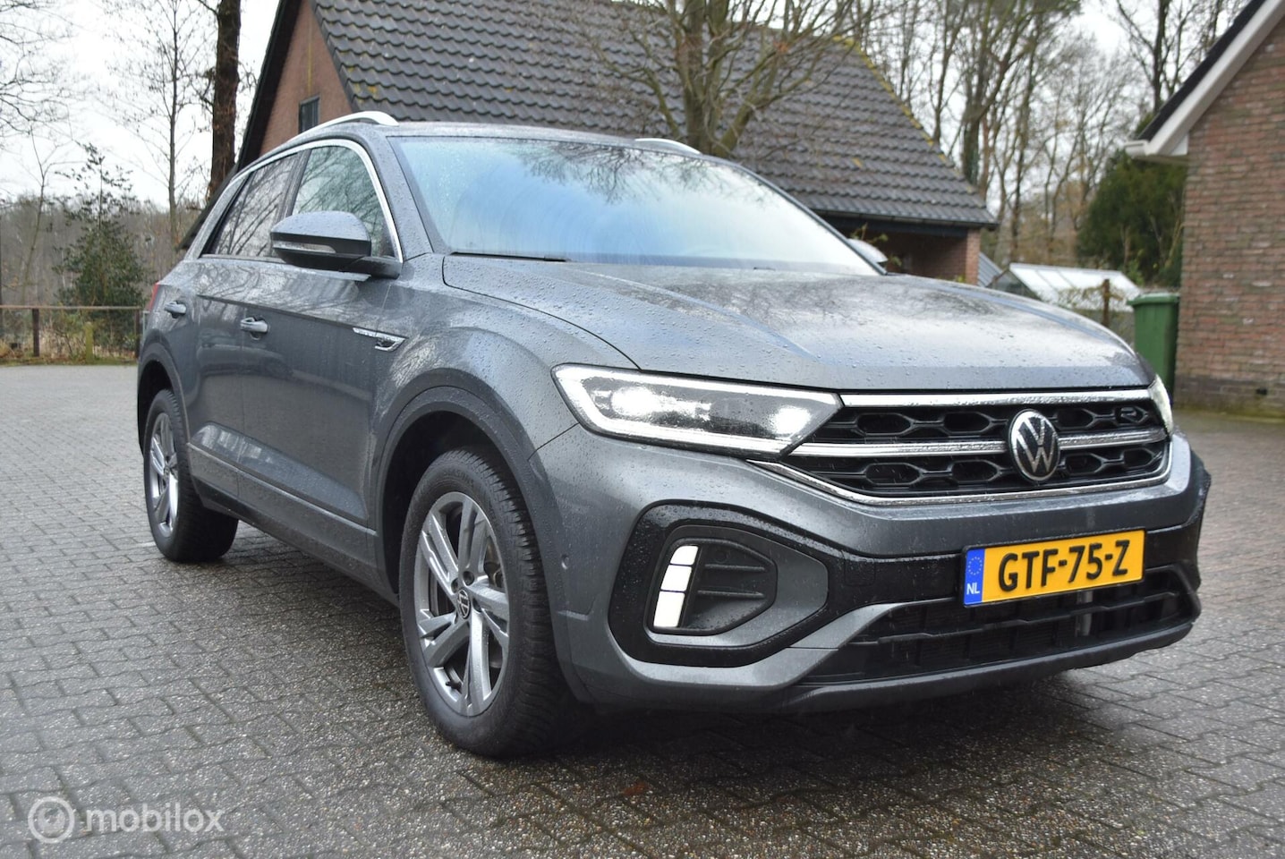 Volkswagen T-Roc - 1.5 TSI R-Line Aut Bj 2024 - AutoWereld.nl