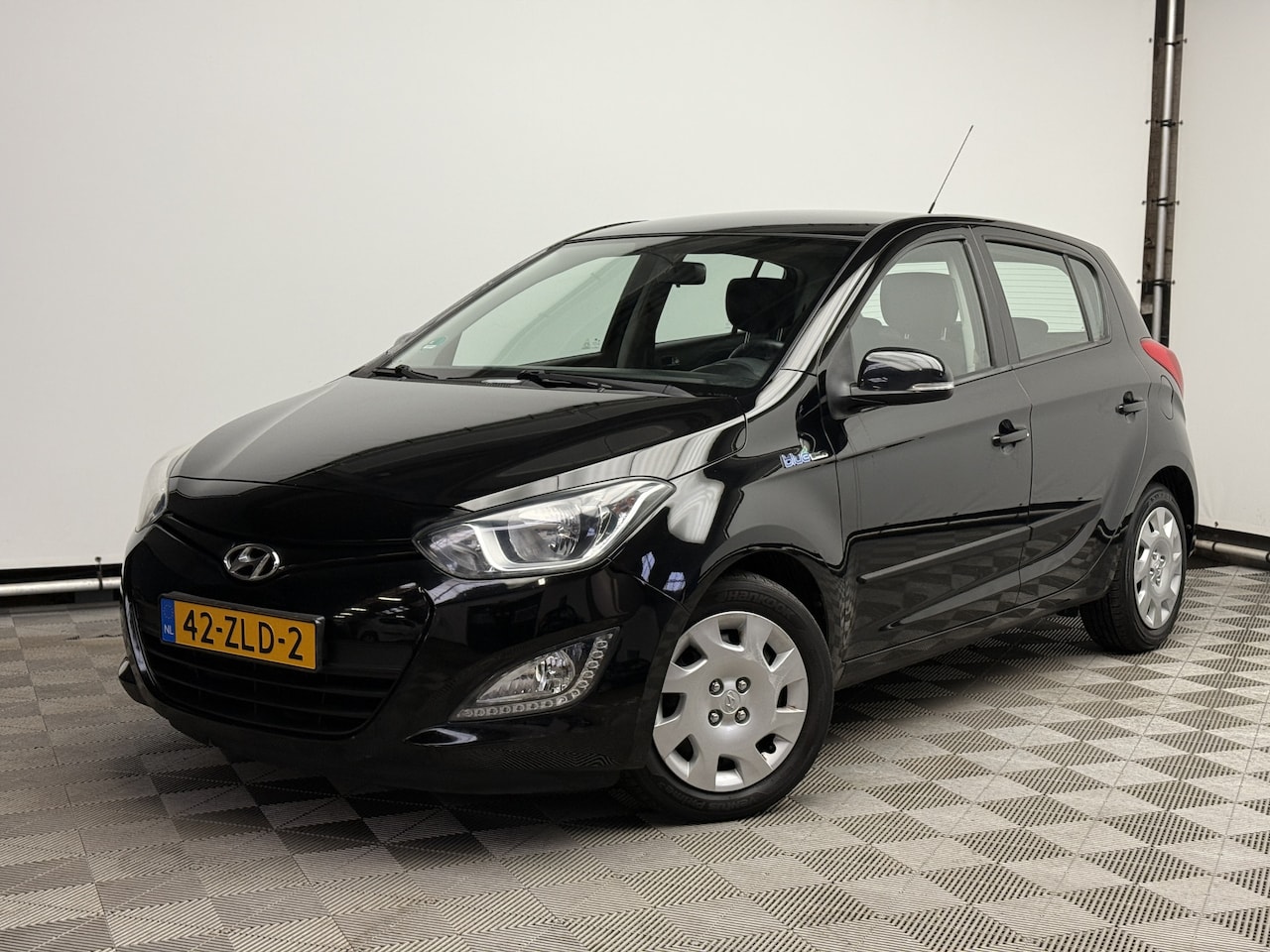 Hyundai i20 - 1.2i i-Motion 5-drs Airco NL Auto - AutoWereld.nl