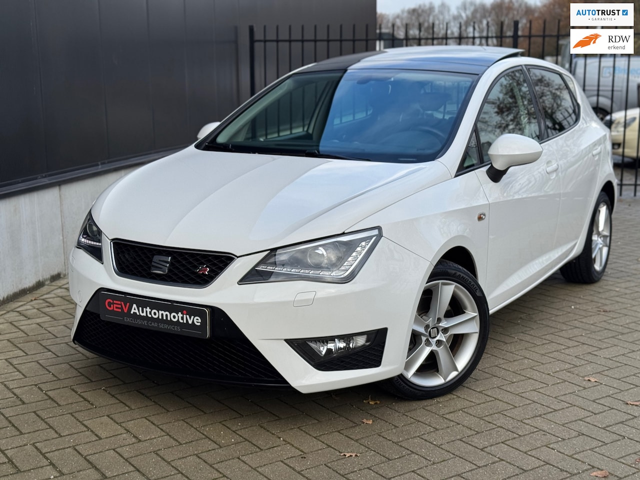 Seat Ibiza - 1.0 EcoTSI FR DSG Pano LED Cruise Control Navi - AutoWereld.nl