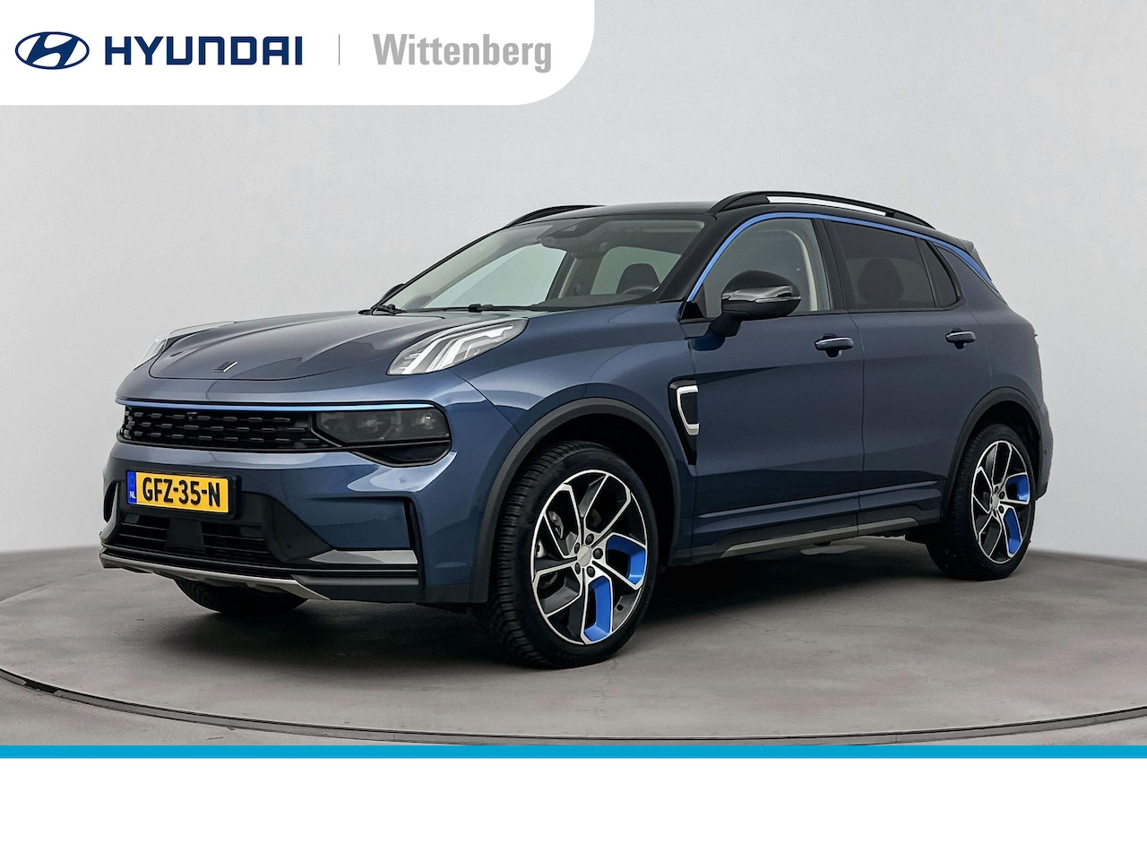 Lynk & Co 01 - 1.5 | PLUG-IN | PANODAK | STOELVERWARMING | ADAPTIEVE CRUISE | EL. BED. ACHTERKLEP | 360 C - AutoWereld.nl