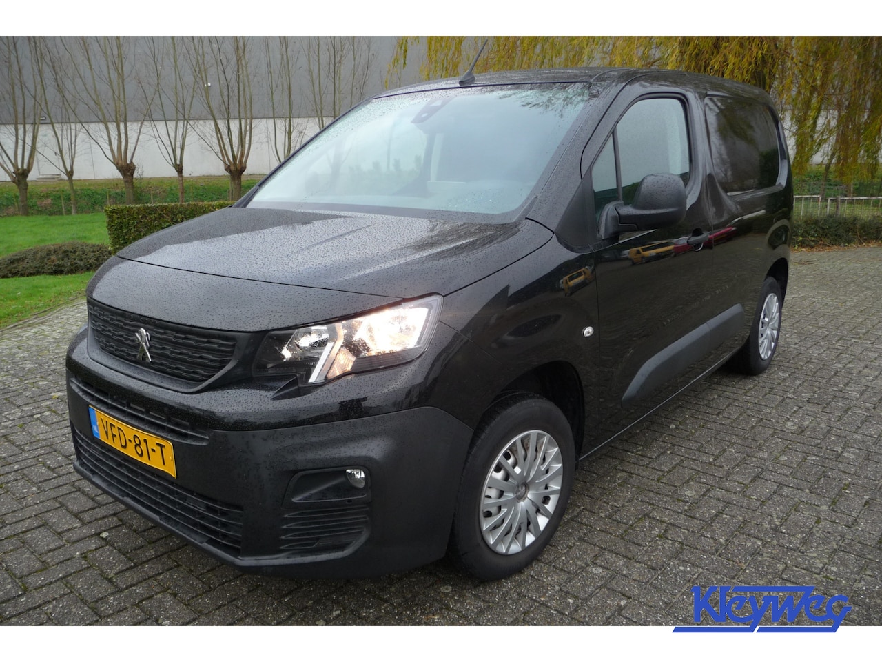 Peugeot Partner - 1.6 BlueHDI Premium zijdeur 100 pk Navi - AutoWereld.nl