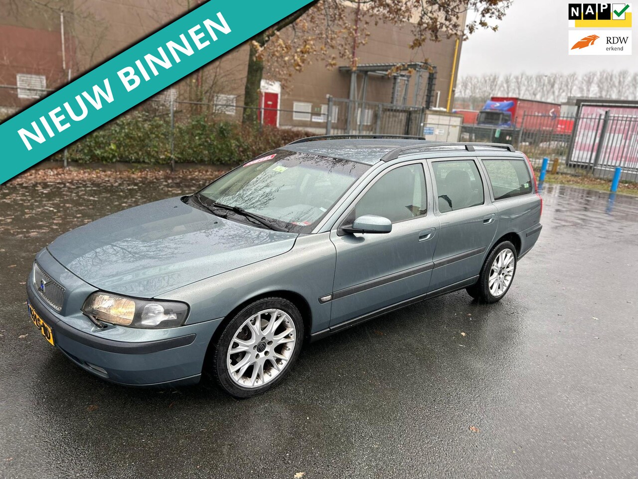 Volvo V70 - 2.4 D5 Geartronic Edition I 2.4 D5 Geartronic Edition I - AutoWereld.nl