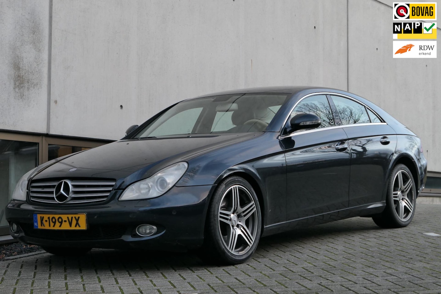 Mercedes-Benz CLS-klasse - 350 V6 Navi Clima Leder Youngtimer - AutoWereld.nl