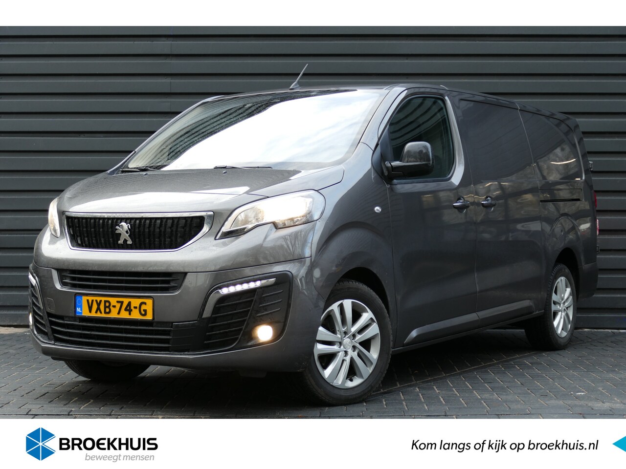 Peugeot Expert - 2.0 BLUEHDI 180PK L3H1 AUTOMAAT / NAVI / CLIMA / PDC / CAMERA / TREKHAAK / 2-ZITS / KEYLES - AutoWereld.nl