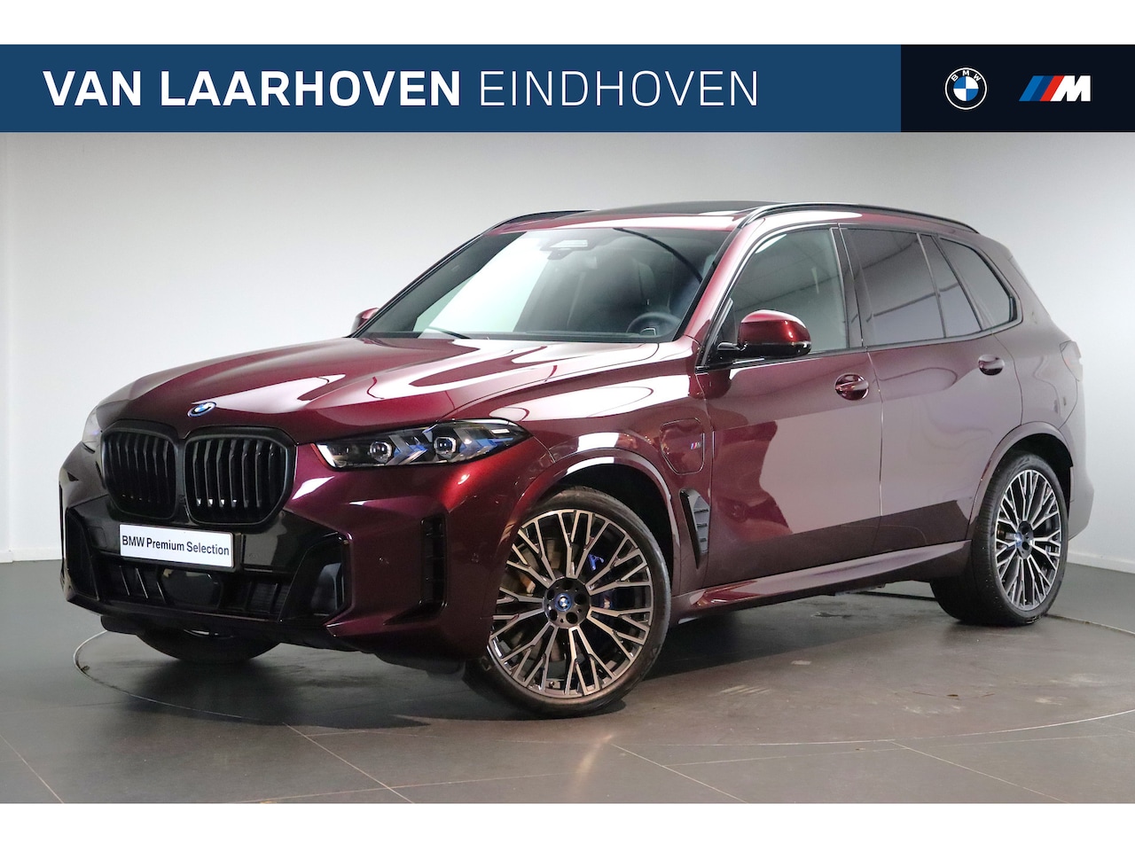 BMW X5 - xDrive50e High Executive M Sport Automaat / Panoramadak / Trekhaak / Parking Assistant Pro - AutoWereld.nl