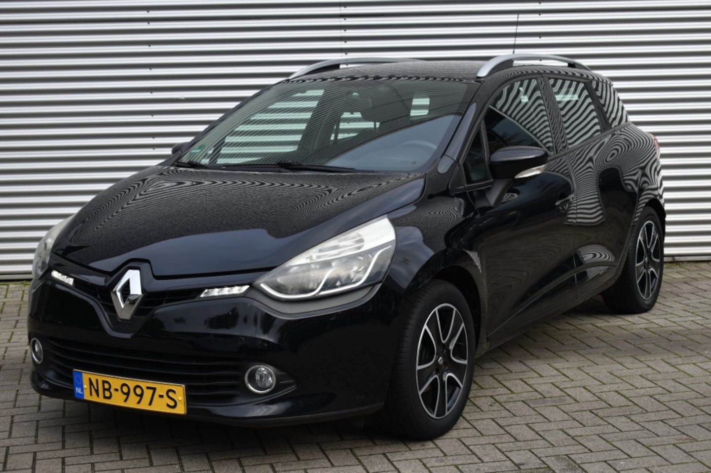 Renault Clio Estate - ESTATE 0.9 TCE EXPRESSION / NAVI / CRUISE / 16 LM. VELGEN - AutoWereld.nl