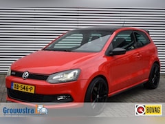 Volkswagen Polo - GTI 1.4 TSI DSG7 / ECC / NAVI / P.DAK / PDC