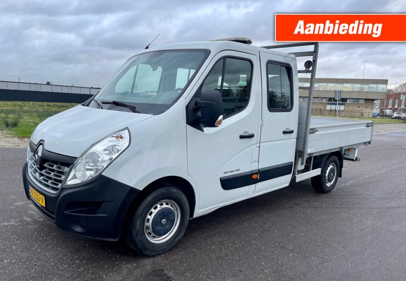 Renault Master - T35 2.3 dCi L2 EL DC AIRCO NAVI 6PERS. TOP STAAT APK NAP - AutoWereld.nl