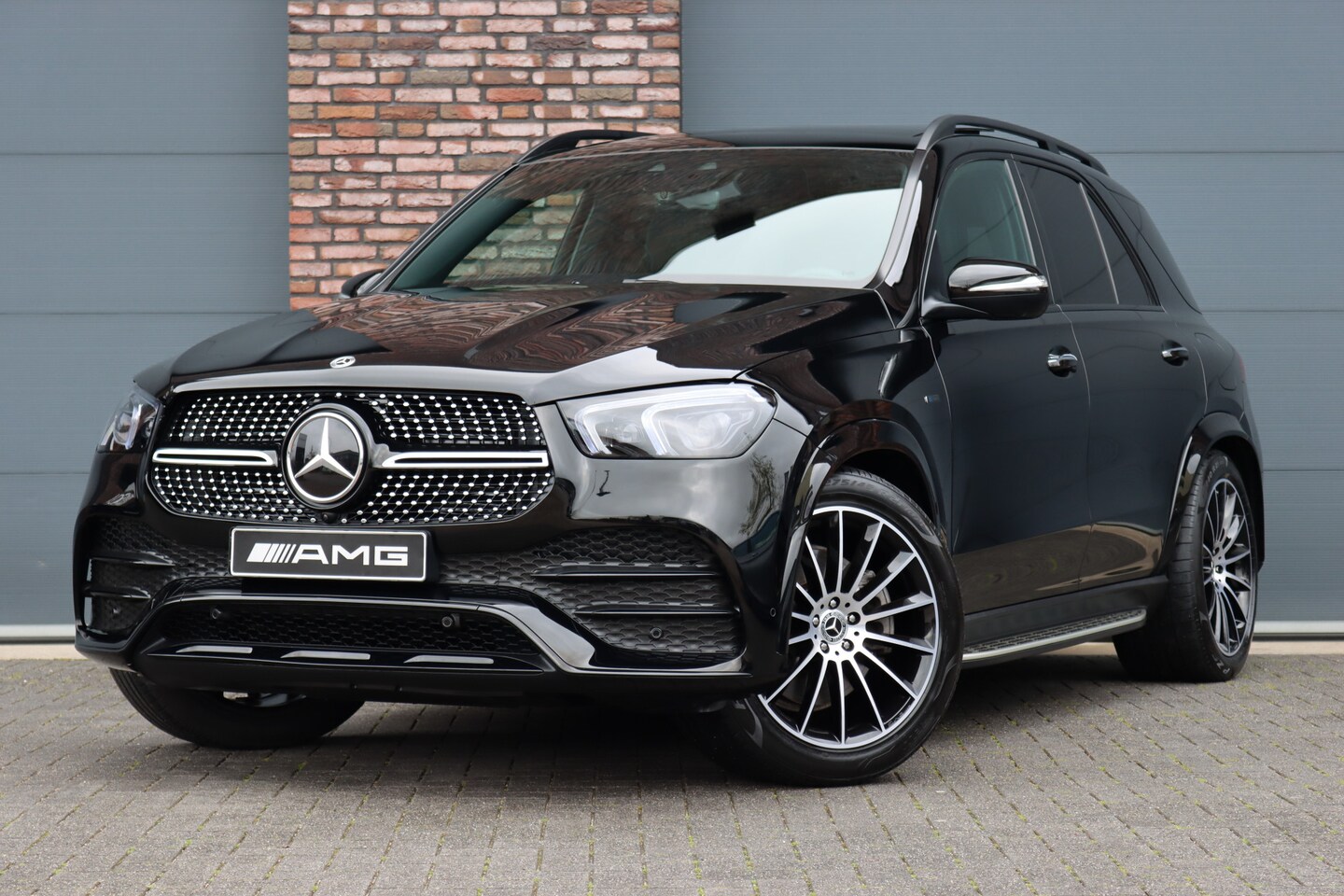 Mercedes-Benz GLE-Klasse - 350 de 4-MATIC AMG Line Aut9 | luchtvering | Distronic+ | Burmester | HUD | Stoelventilati - AutoWereld.nl