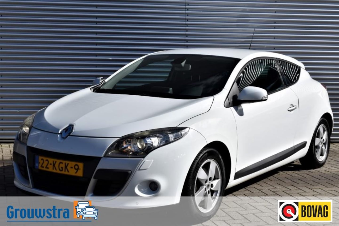 Renault Mégane - COUPE 1.6 16V DYNAMIQUE / UNIEK LAGE KM! / NAVI / PDC / XENON - AutoWereld.nl