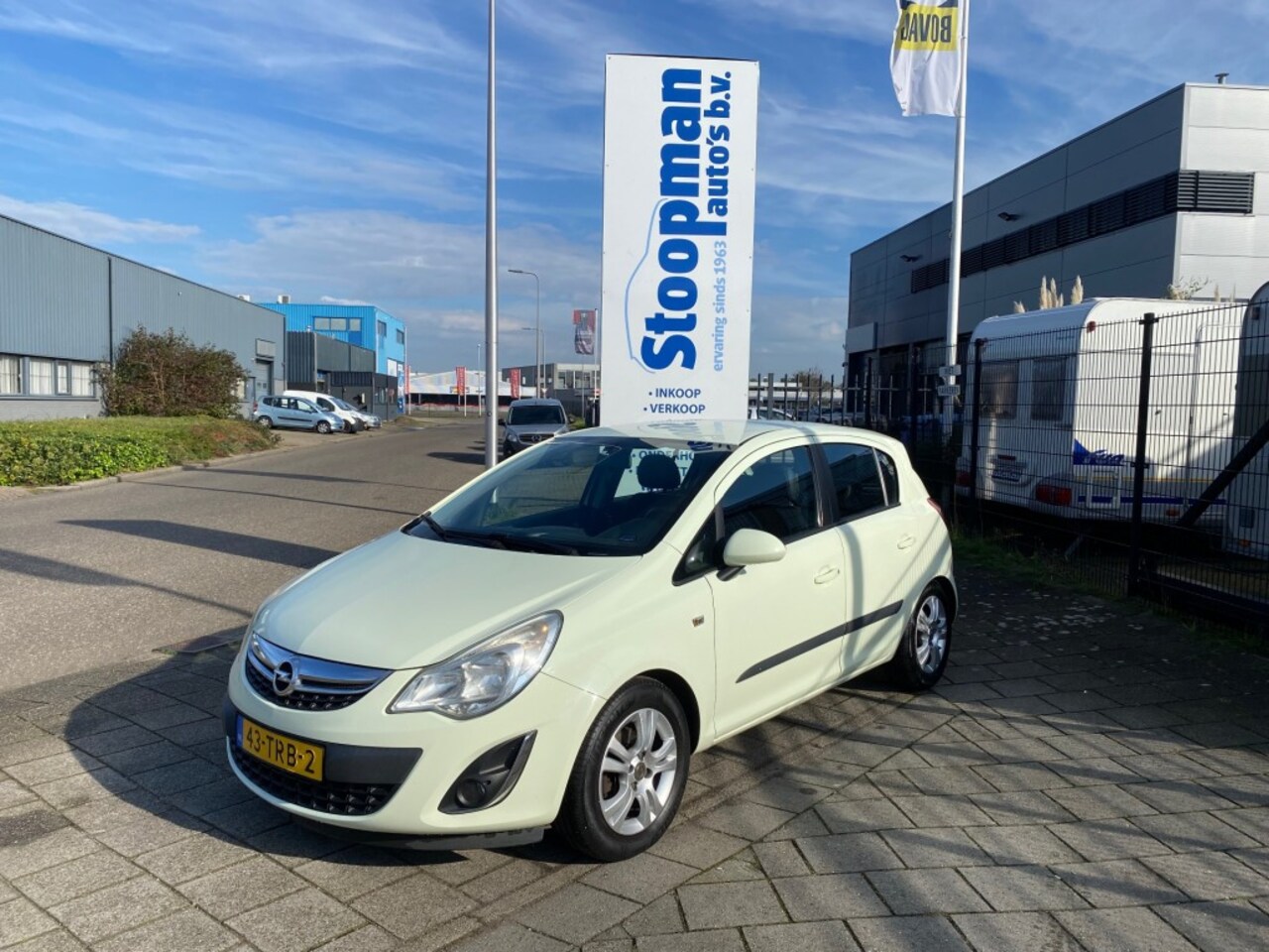 Opel Corsa - 1.3 CDTi Cosmo Airco Cruise Stoelverw. Trekhaak - AutoWereld.nl