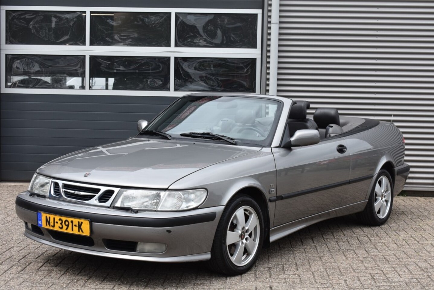 Saab 9-3 - 2.0T ANNIVERSARY / LEDER / AIRCO / STOELVERWARMING - AutoWereld.nl