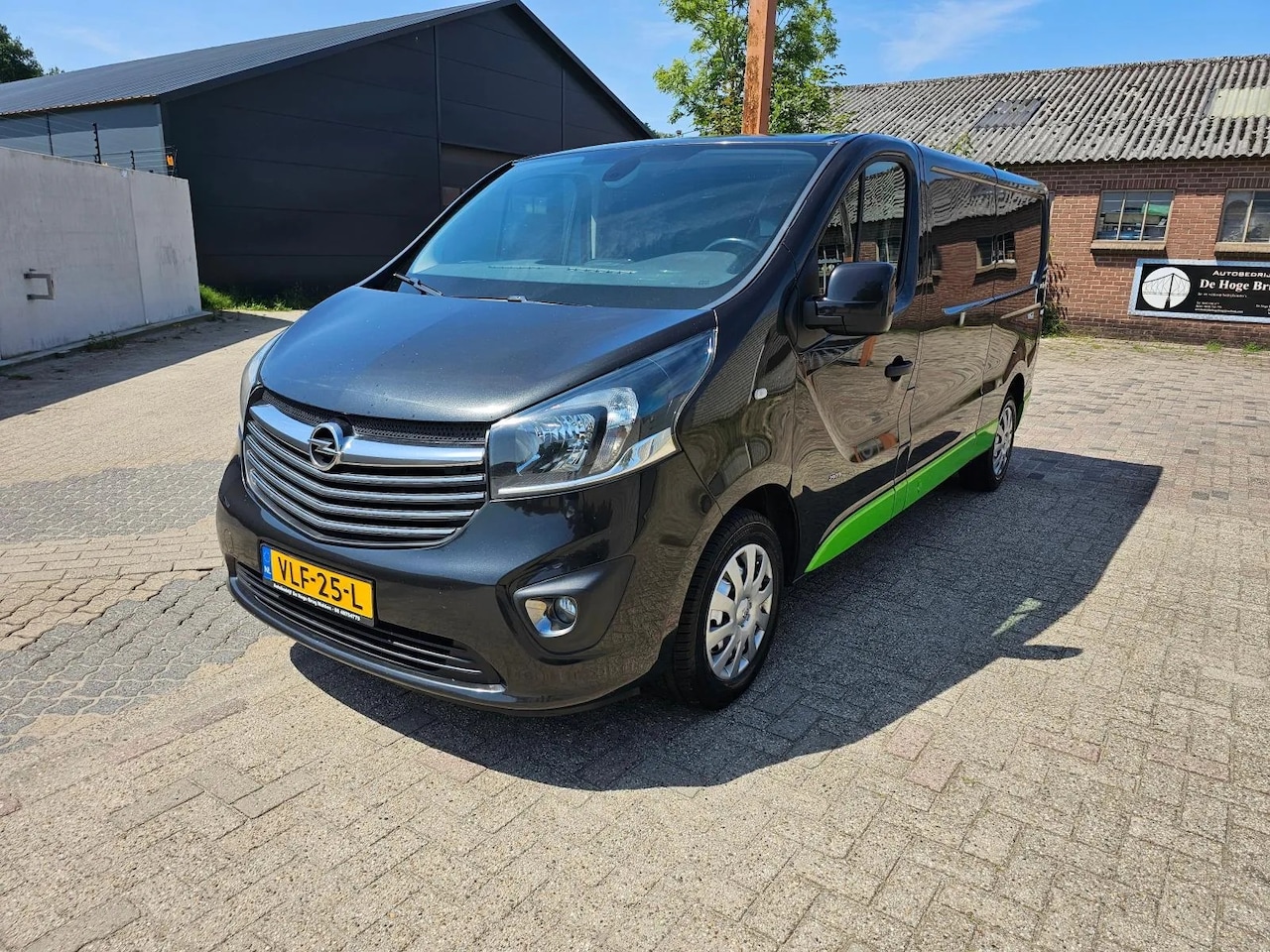 Opel Vivaro - 1.6 CDTI L2H1 Sport EcoFlex 1.6 CDTI L2H1 Sport EcoFlex - AutoWereld.nl