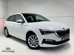 Skoda Scala - TSI 110PK BUSINESS EDITION Pano / Stoelvw / Camera / Dynamisch