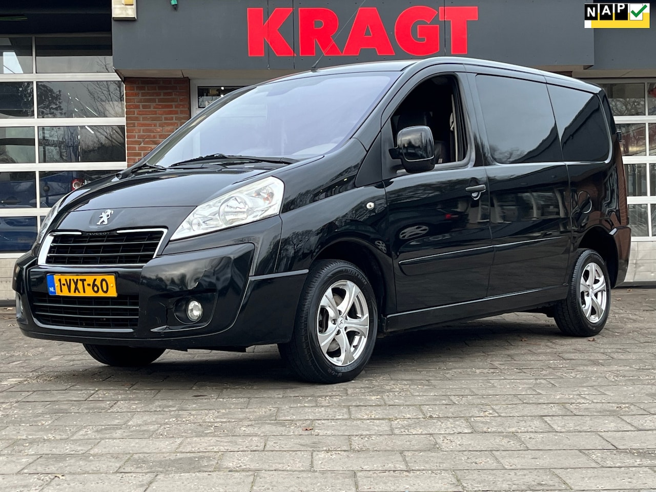 Peugeot Expert - 227 2.0 HDI L1H1|NAP|airconditioning|cruise control|trekhaak|elektrische ramen - AutoWereld.nl