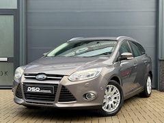 Ford Focus Wagon - 1.6 EcoBoost Lease Titanium |Xenon|Trekhaak|Park Assist|PDC|