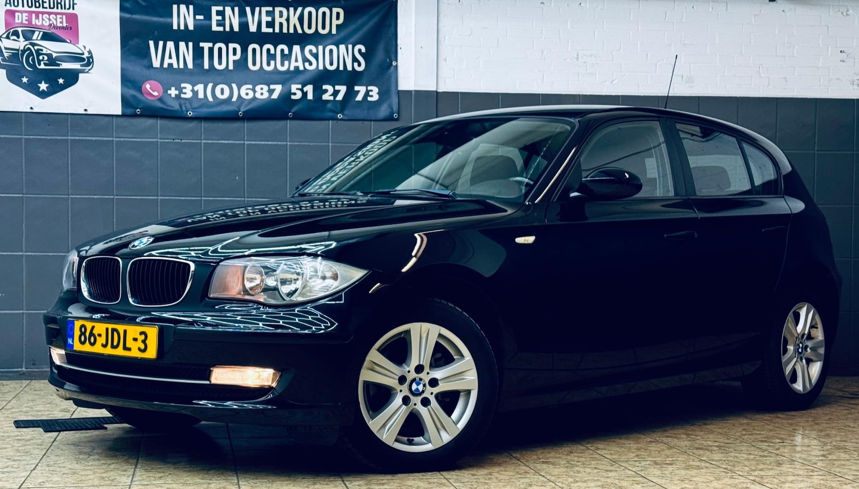 BMW 1-serie - 116i Business Line 116i Business Line,/TOP STAAT/Camera ,Cruise,Bluetooth - AutoWereld.nl