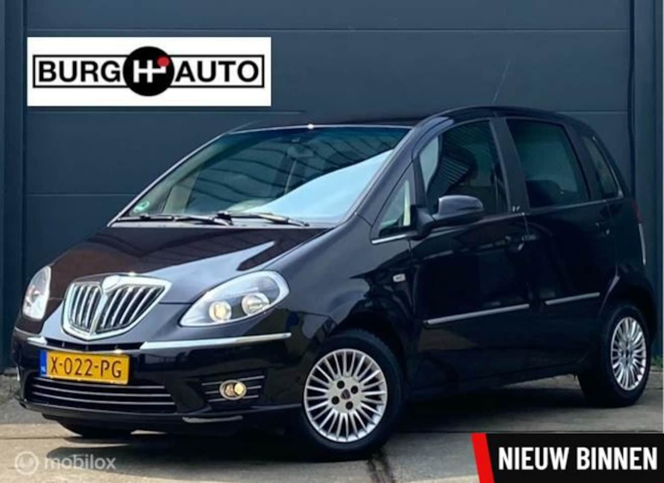 Lancia Musa - 1.4-16V Gold 96PK - AIRCO - STOELVERWARMING - PARKEERSENSOREN - HOOGZITTER - RADIO/CD - - AutoWereld.nl