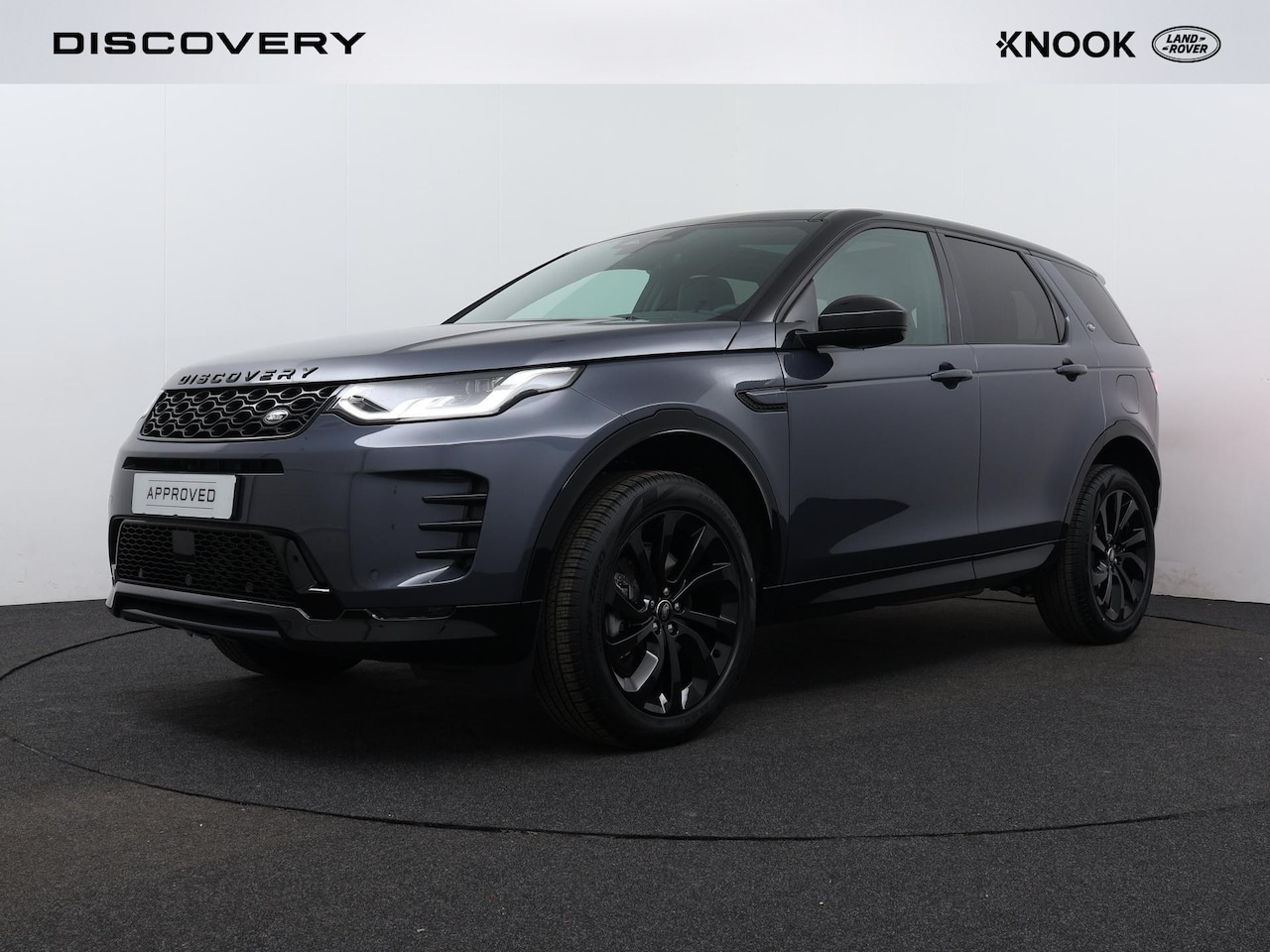 Land Rover Discovery Sport - P300e R-Dynamic SE | Panorama | Stoelverwarming | Camera - AutoWereld.nl