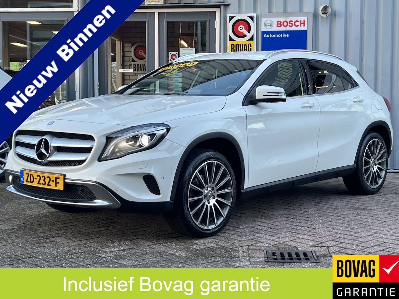 Mercedes-Benz GLA-Klasse - 200 Prestige | AUTOMAAT | TREKHAAK | STOELVERWARMING | - AutoWereld.nl