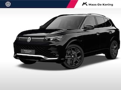 Volkswagen Tiguan - R-Line-Edition 1.5 eHybrid 204 pk 6 versn. DSG · Assistance pakket plus · Black style pakk