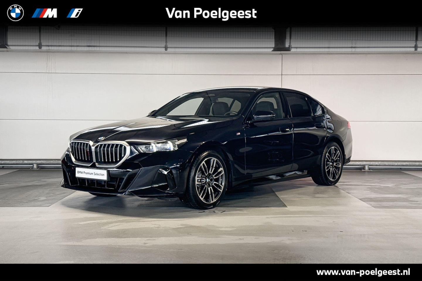 BMW 5-serie - Sedan 520d M Sport | Trekhaak | Travel Pack | Innovation Pack | Comfort Pack - AutoWereld.nl