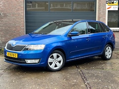 Skoda Rapid Spaceback - 90pk Automaat JOY Panoramadak | Trekhaak