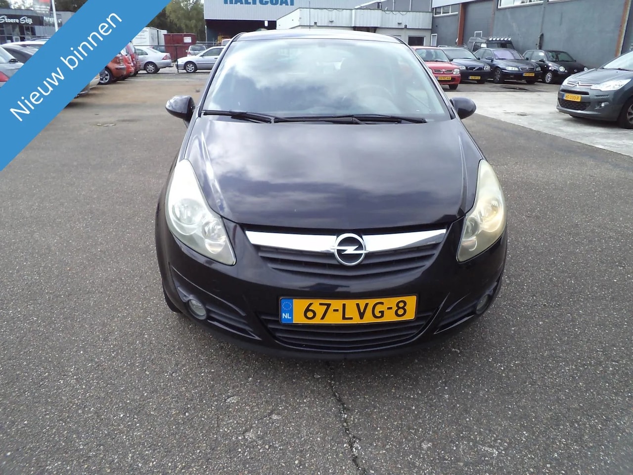 Opel Corsa - 1.2-16V '111' Edition 1.2-16V '111' Edition - AutoWereld.nl