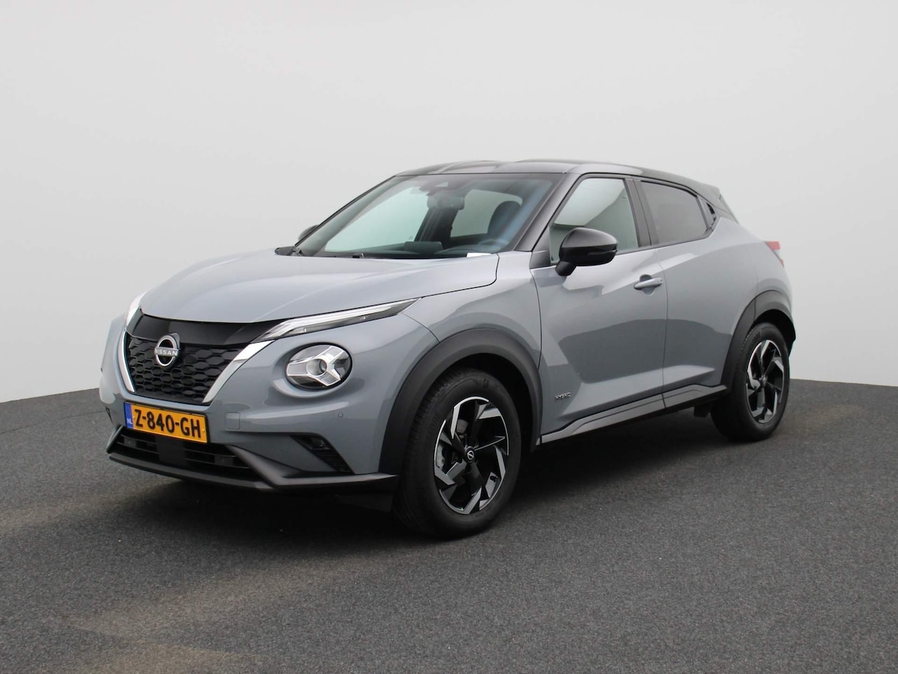 Nissan Juke - 1.6 Hybrid N-Connecta | Navigatie | Climate control | 360 Camera | Parkeersensoren | Licht - AutoWereld.nl