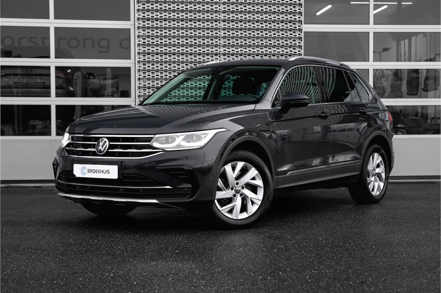 Volkswagen Tiguan - 1.4TSI 245pk eHybrid Business - AutoWereld.nl