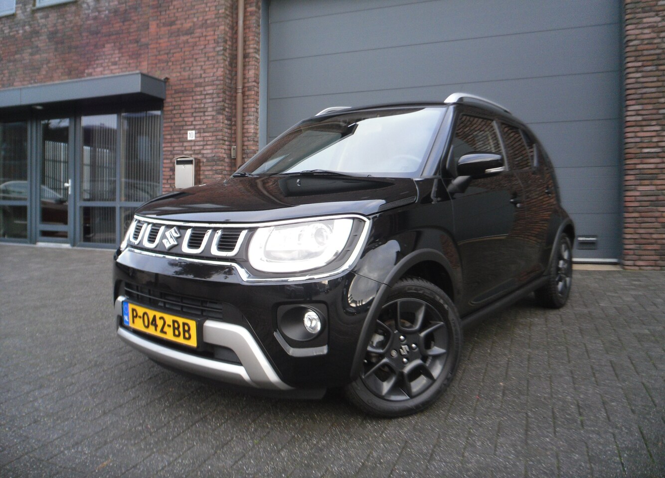 Suzuki Ignis - 1.2 Style 20dkm Nap Fabrieks garantie - AutoWereld.nl