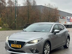 Mazda 3 - 3 2.2D GT-M