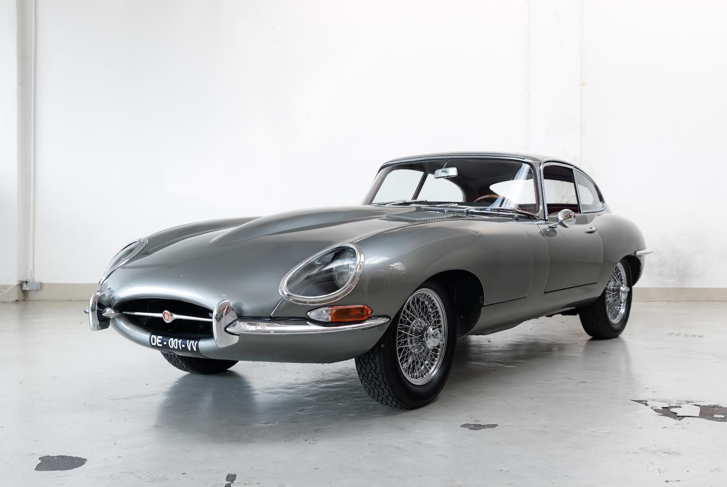 Jaguar E-type - "E" 3.8 FHC- Nut & Bolt Restored - Triple Webers - - AutoWereld.nl