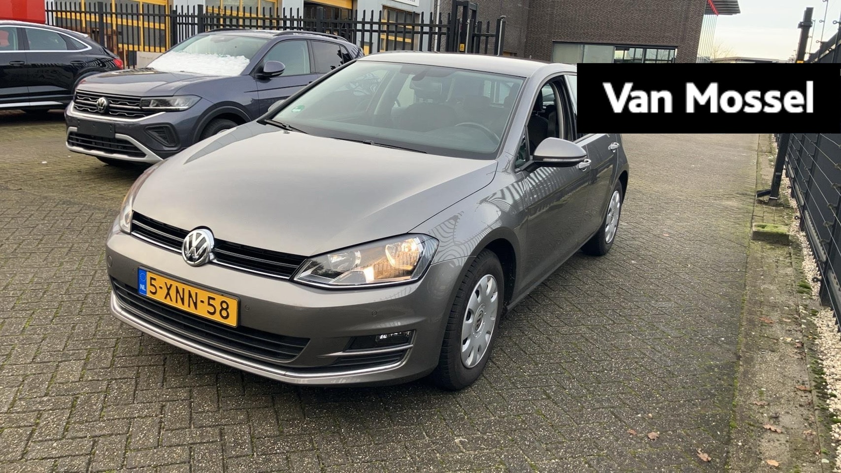 Volkswagen Golf - 1.2 TSI Highline 105 PK DSG | WORDT VERWACHT | Automaat | Navigatie | Parkeersensoren | Tr - AutoWereld.nl