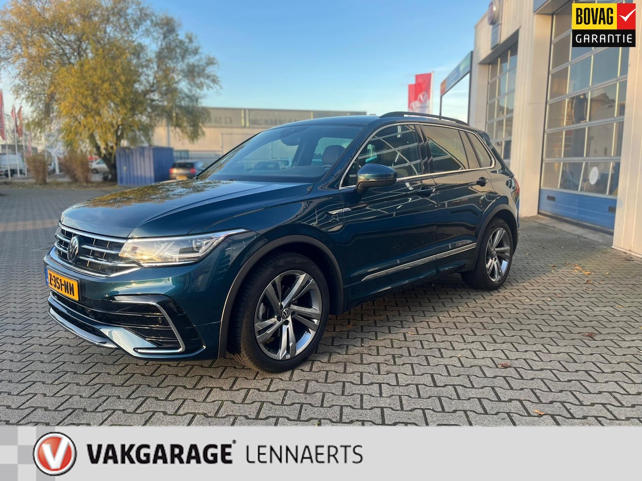 Volkswagen Tiguan - 1.5 TSI R-Line Business 1.5 TSI R-Line Business+ - AutoWereld.nl