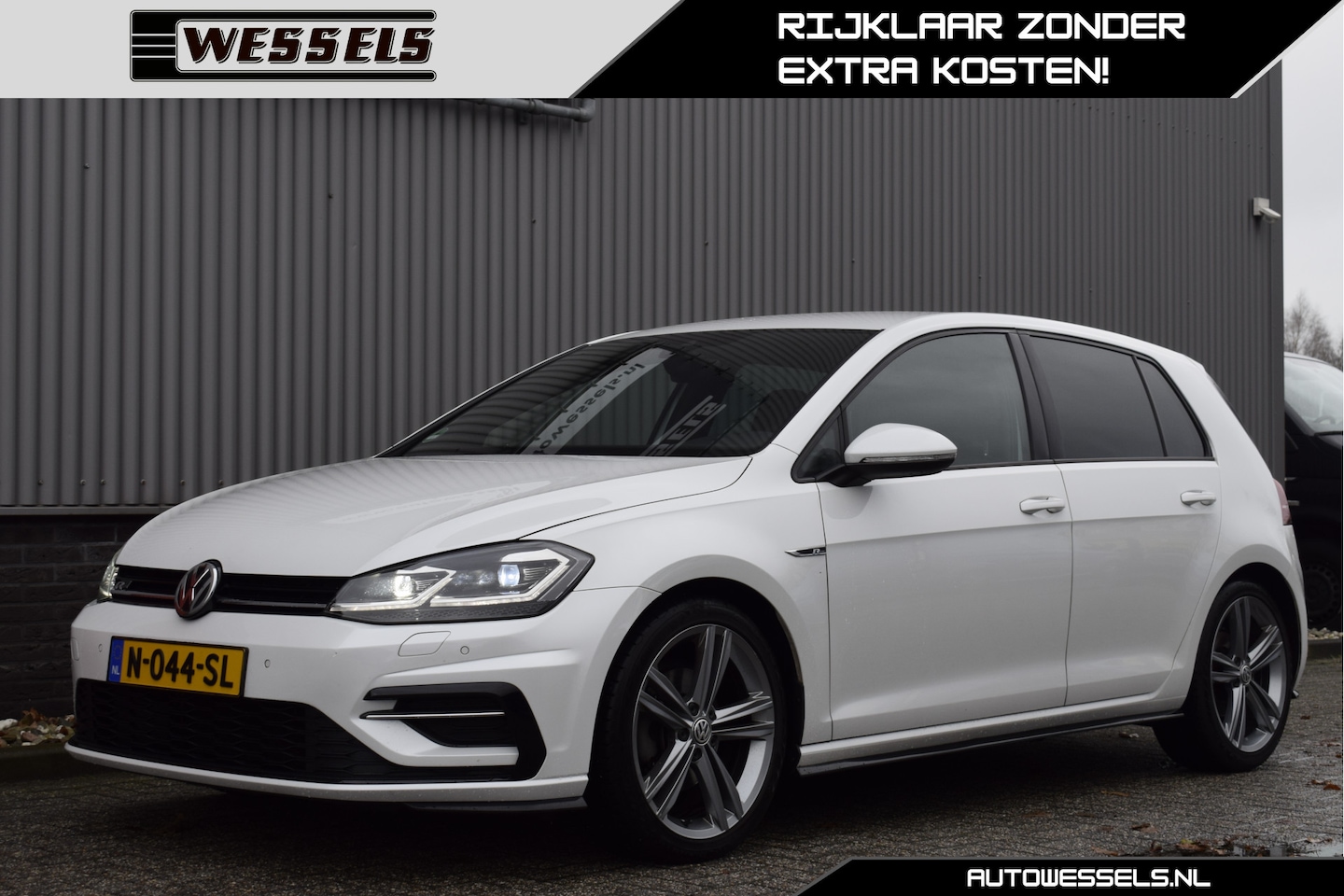 Volkswagen Golf - 1.4 TSI Highline R-Line Adaptive cruise, Virtual cockpit, Camera, Carplay, Stoelverwarming - AutoWereld.nl