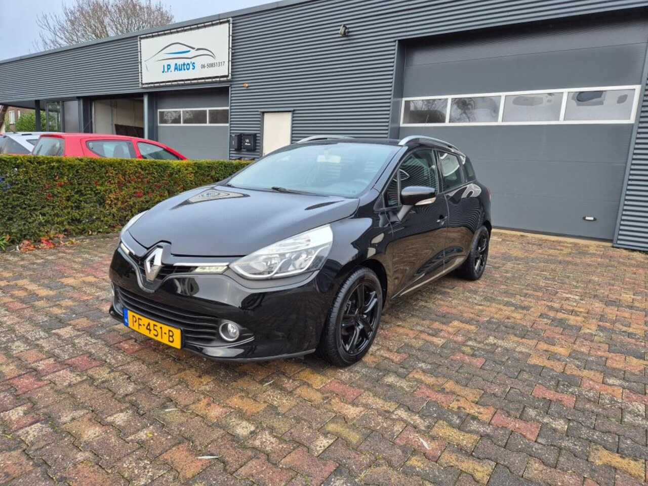 Renault Clio Estate - 0.9 TCe Authentique 0.9 TCe Authentique NIEUWE APK - AutoWereld.nl