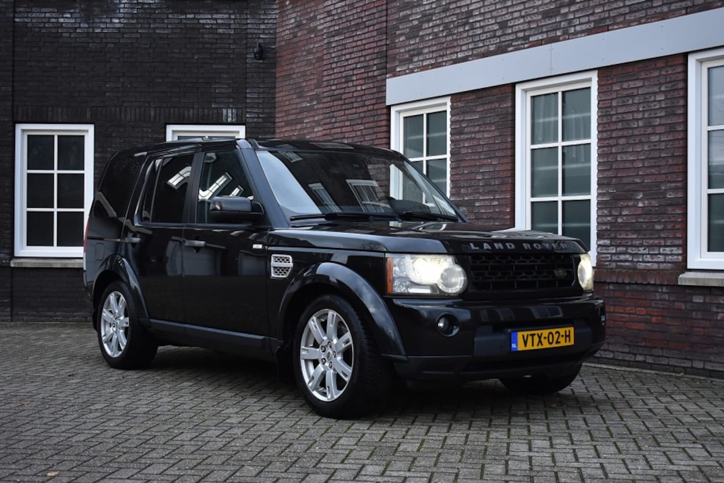 Land Rover Discovery - 3.0 SDV6 HSE 3.0 SDV6 HSE - AutoWereld.nl