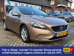 Volvo V40 - 1.6 T4 180 pk Momentum Intro-line Winter-line