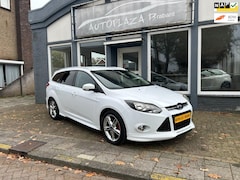 Ford Focus Wagon - 1.6 EcoBoost ST PAKKET / NAVI / CAMERA / CRUISE /STOELVV